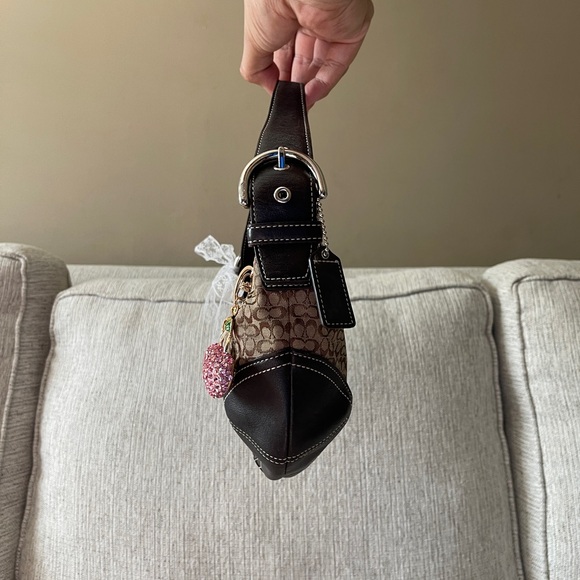 SOLD - Picture 4 of 7